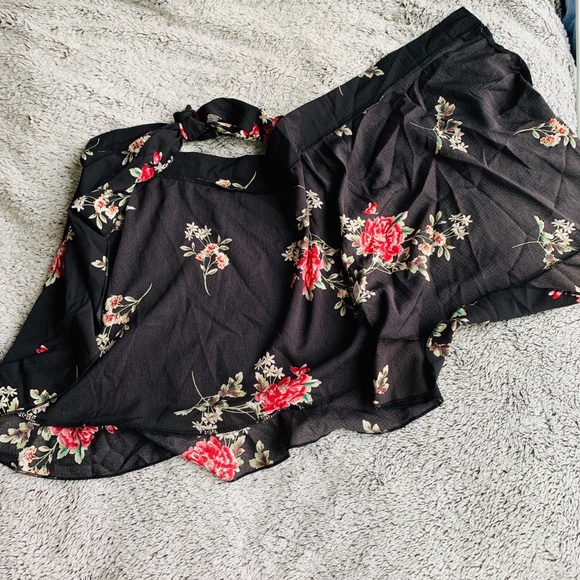 Zaful Set- TOP piece - Picture 8 of 9